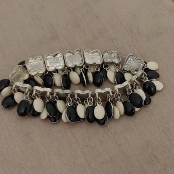 Vintage Bracelet! - Picture 7 of 7